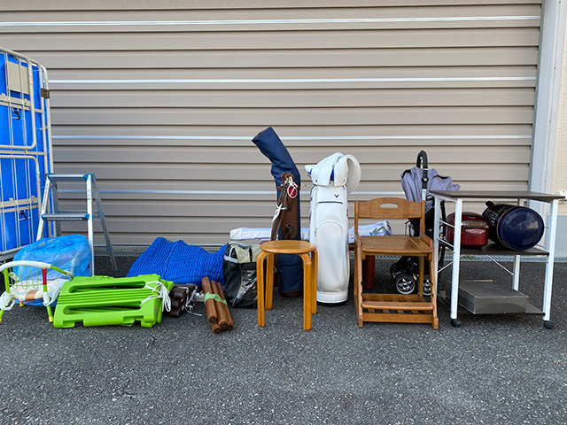 イエケアキャリーの場合中にはこれだけのものが入ります。