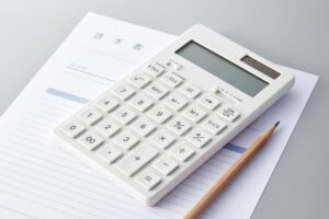 オフィス家具の処分費用はいくらかかる？