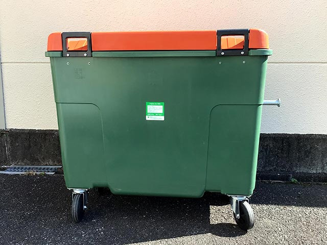 四輪キャスター付き収集リサイクル容器（500ℓ）型